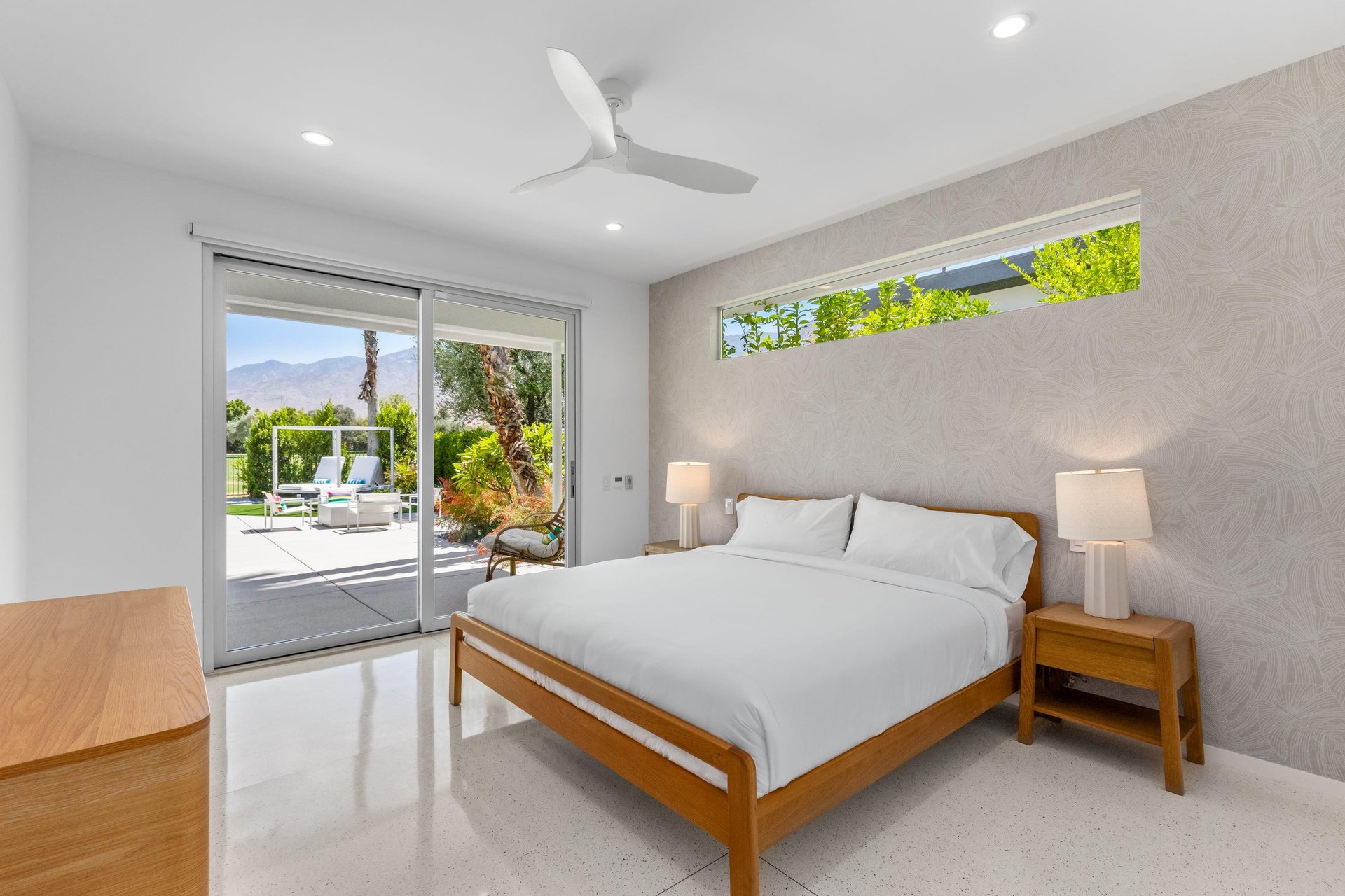 Guest bedroom