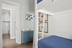 1st Floor, Bunk Bedroom