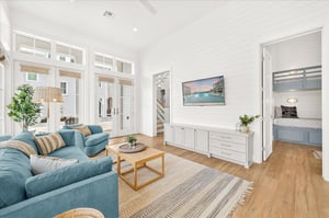 1st Floor Living Room