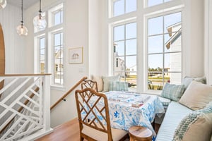 Breakfast Nook, 2nd Floor