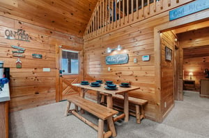 devinelakelodge2
