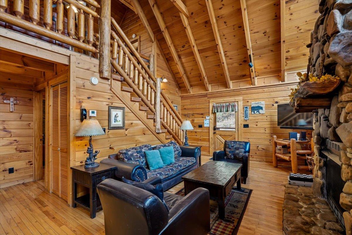 11Living Room