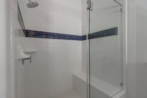Second King Shower With Bench Seat, 3rd Floor
