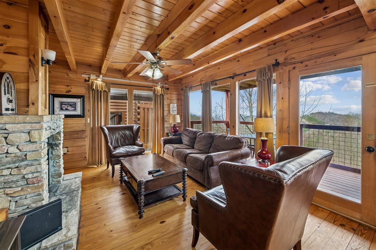 35Living Room