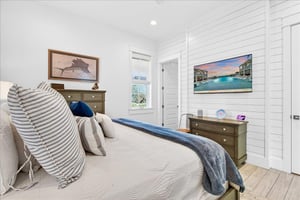 1st Floor, King Bedroom