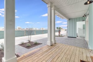 Entry Patio, 1st Floor