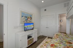 TwinFullTwin Trundle Bunk Room