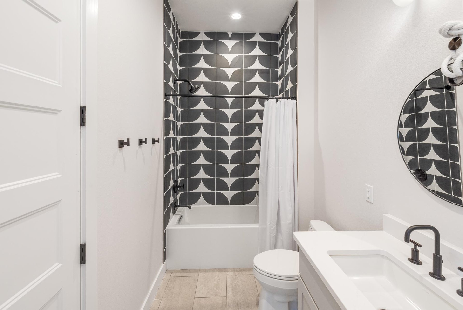 1st Floor Shared Bathroom