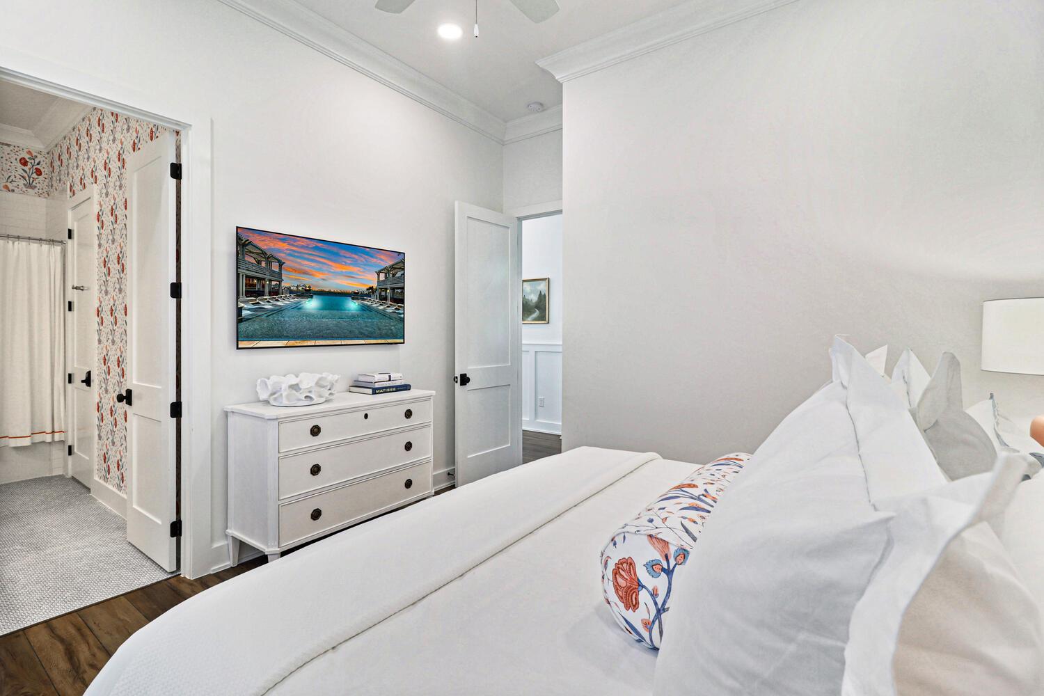 King Suite, 1st Floor