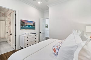 King Suite, 1st Floor