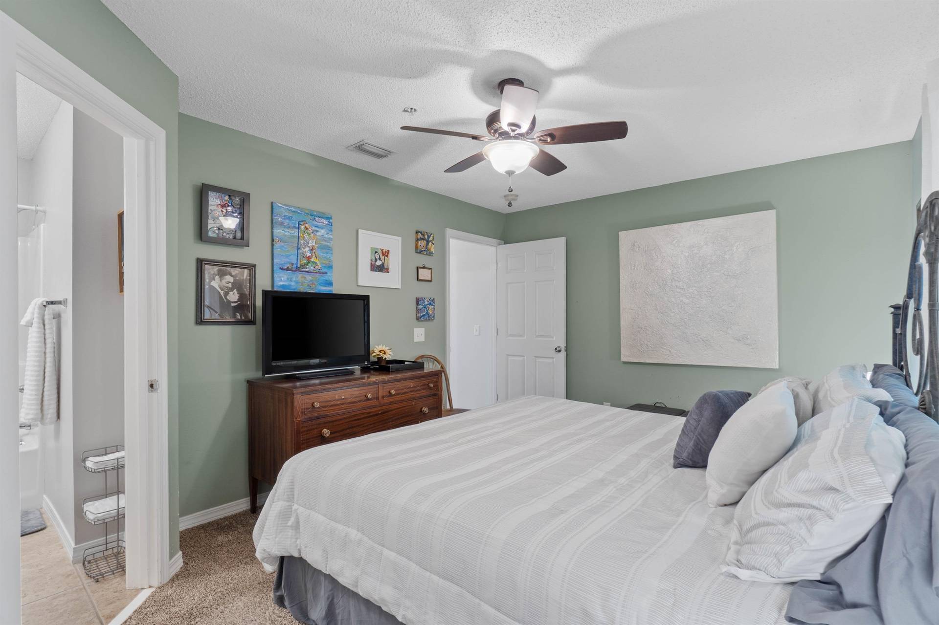 Master Bedroom King