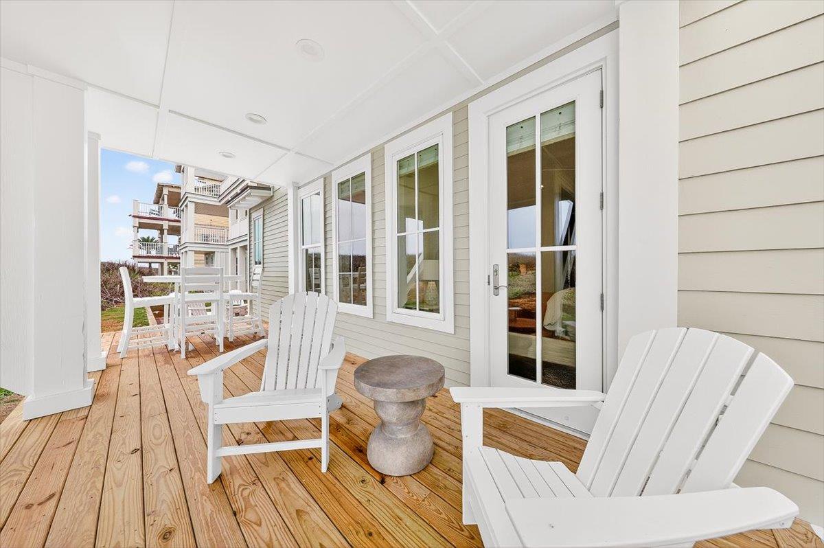 1st Floor, Back Porch