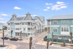 Second King Balcony, 3rd Floor