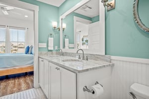 1st Floor 2nd King Bedroom Bathroom