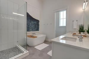 2nd Floor King Primary Suite