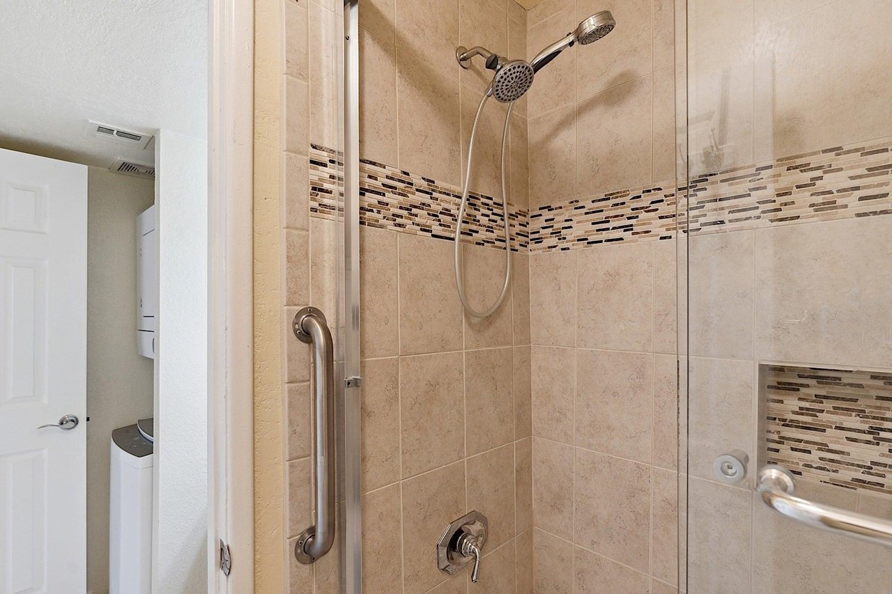 Walkin Shower