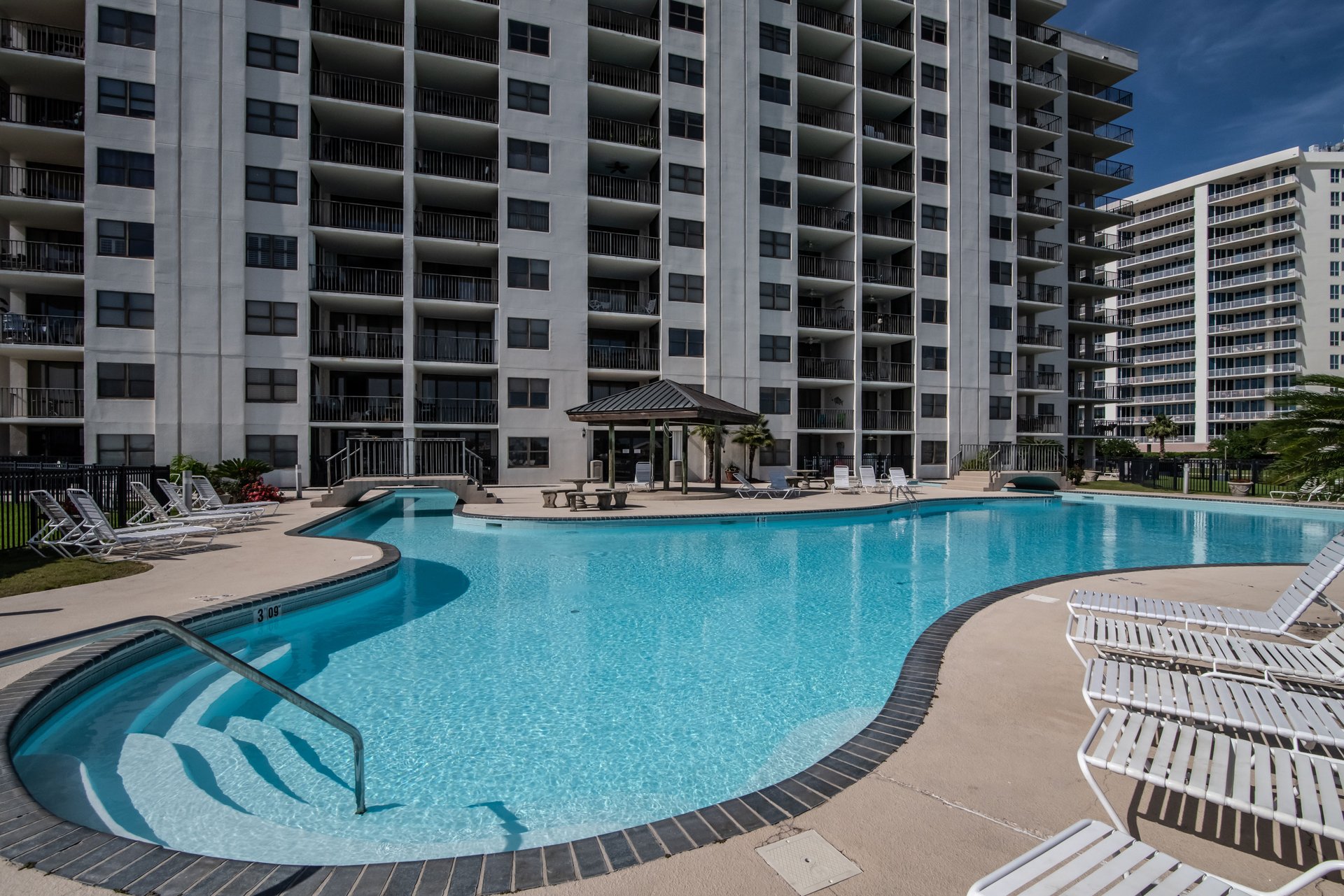 Back Bay Condominium 708 25