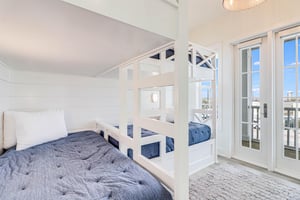 Bunk Bedroom, 2nd Floor