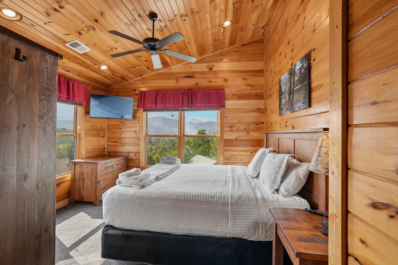 16Bedroom