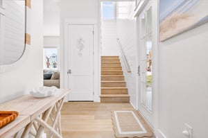 1st Floor, Staircase