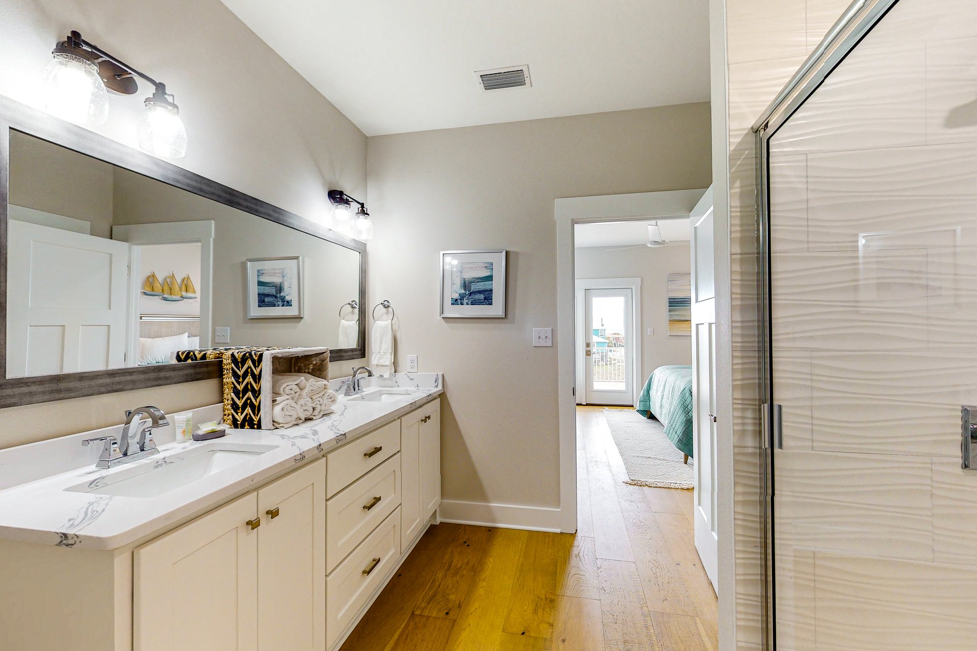 Between The Tides 23