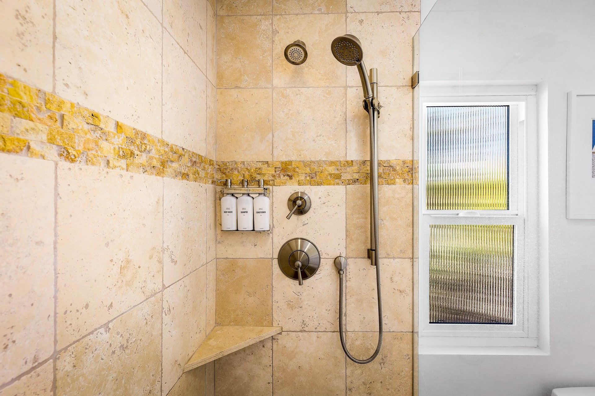 Amazing shower tile