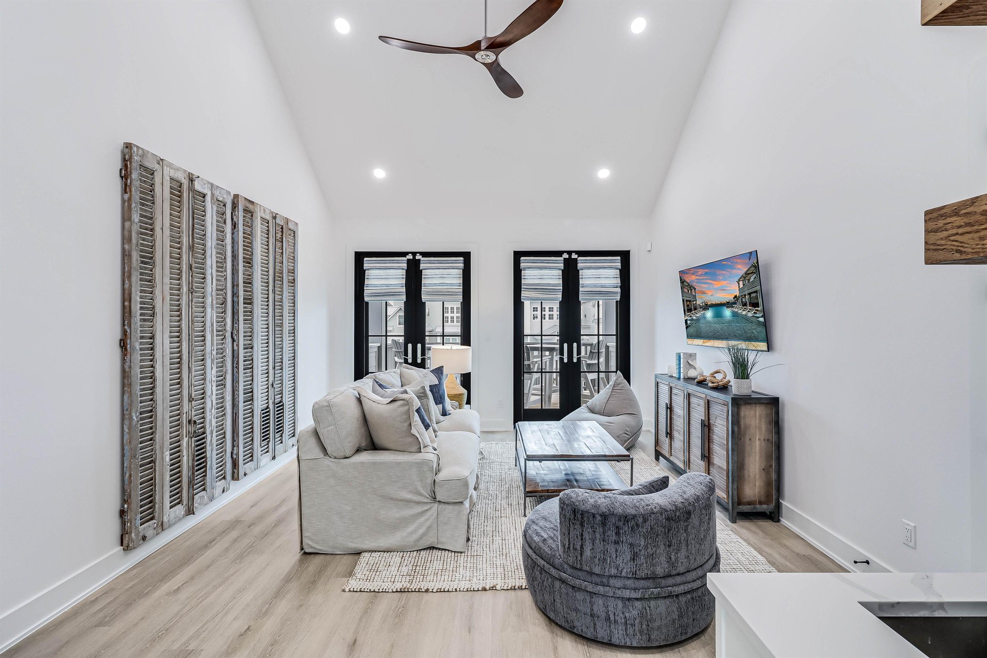 Third Floor Living Room