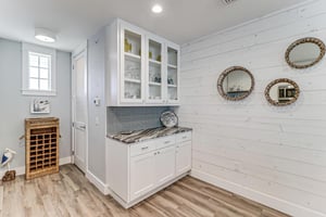 Large Kitchen With Copious Storage