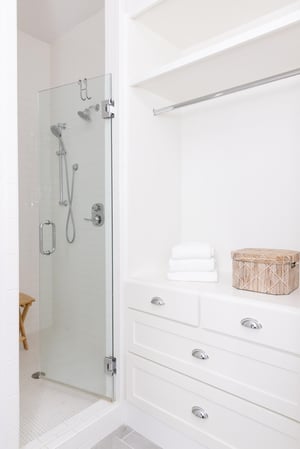 Left King Bedroom Bathroom, 1st Floor