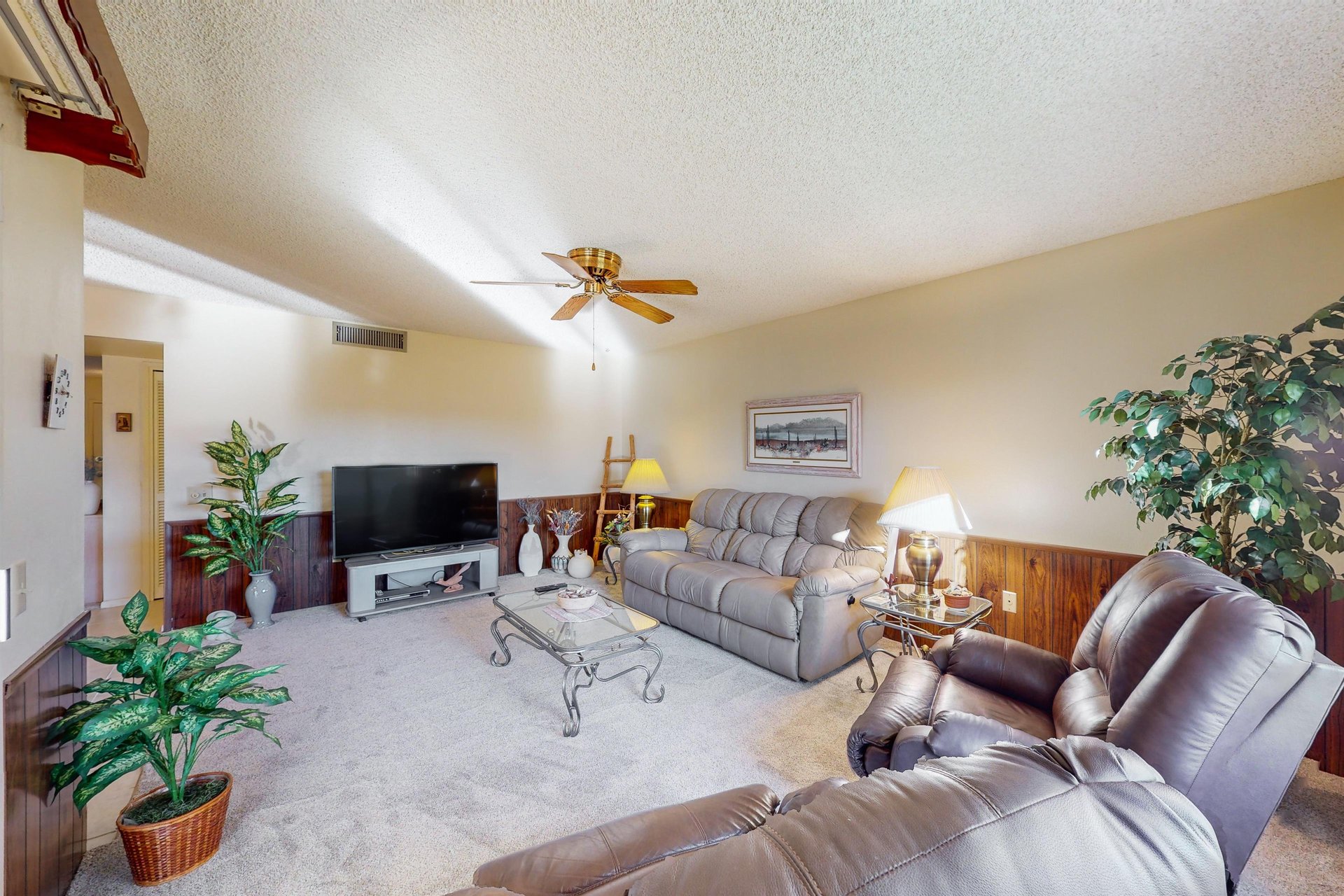 Width1920