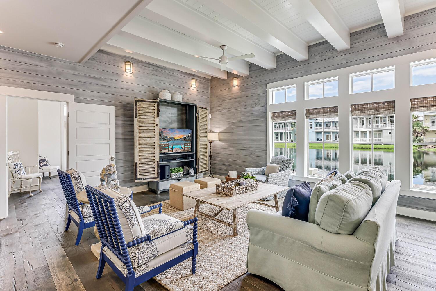 Living Area with Lake Views, 1st Floor