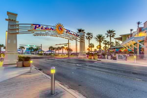Laketown Wharf 637  Tropical Vibes 44