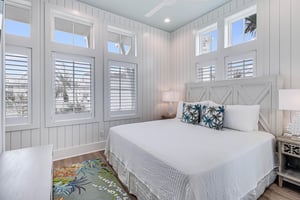 Third King Bedroom, 1st Floor