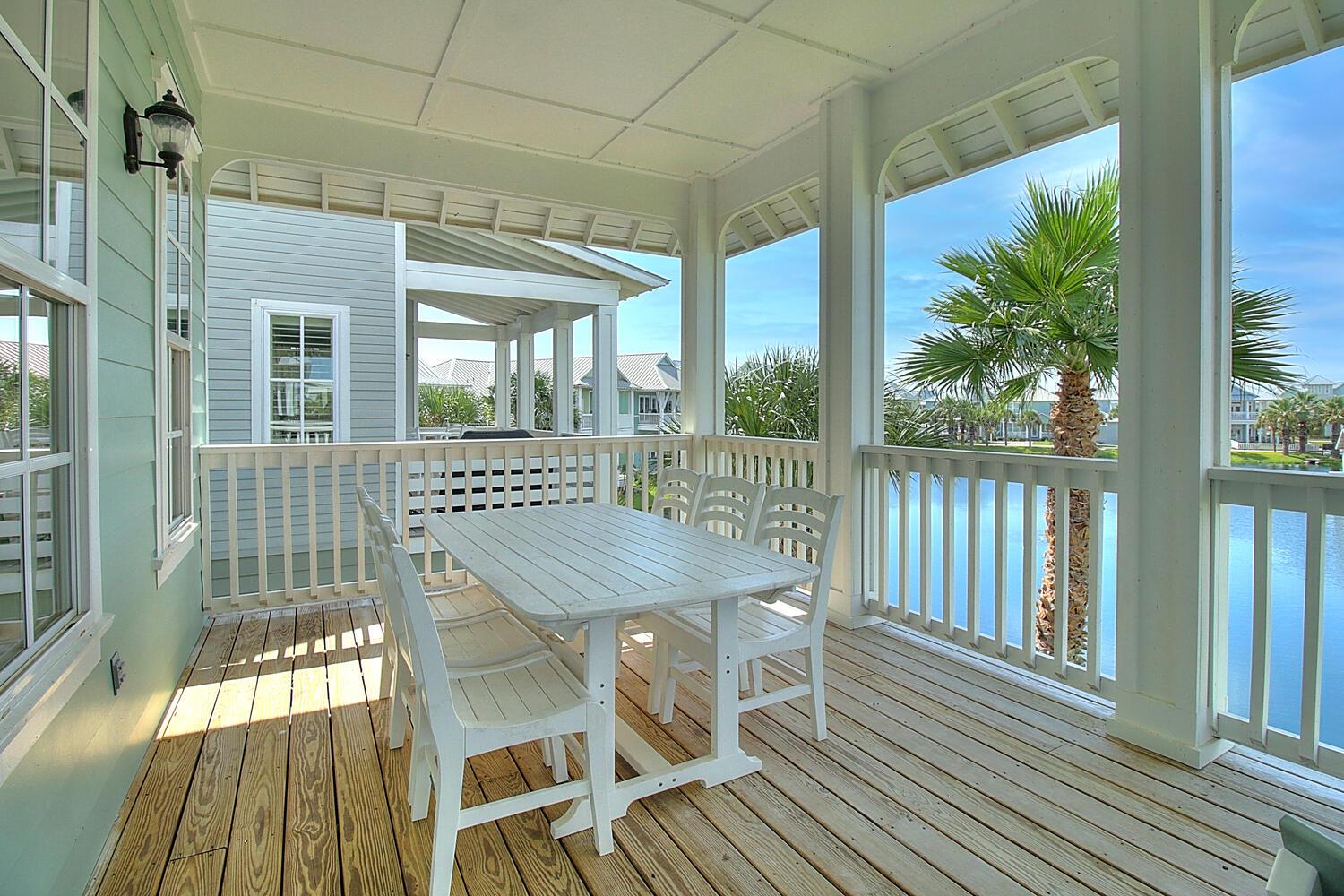 Lakeside Balcony, with Dining and Outdoor Grill