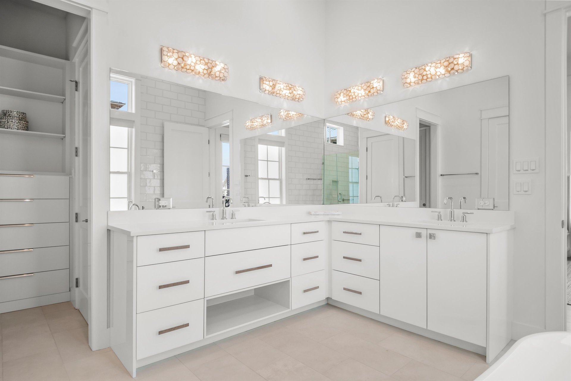 2nd Floor, Primary King Bathroom