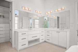2nd Floor, Primary King Bathroom