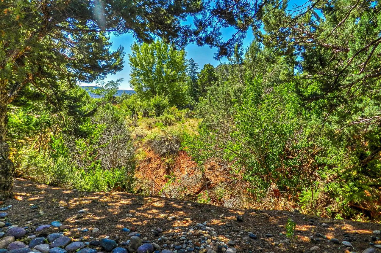 Width1280