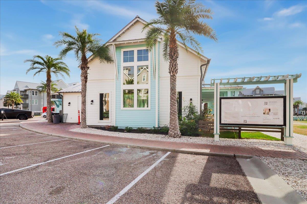 Stouts, onsite restaurant