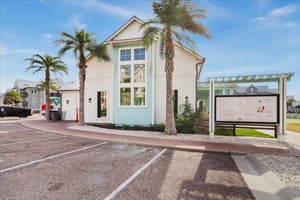 Stouts, onsite restaurant