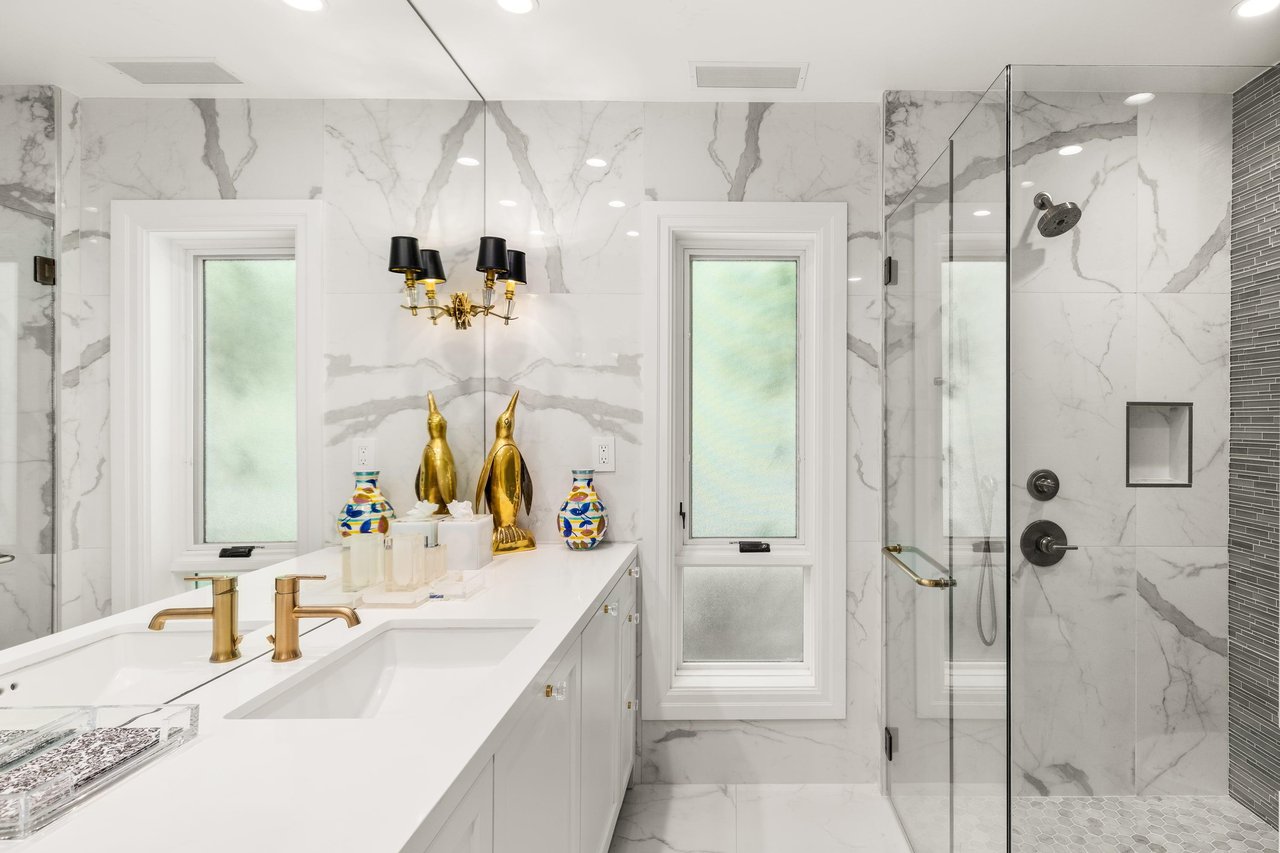 Guest bathroom