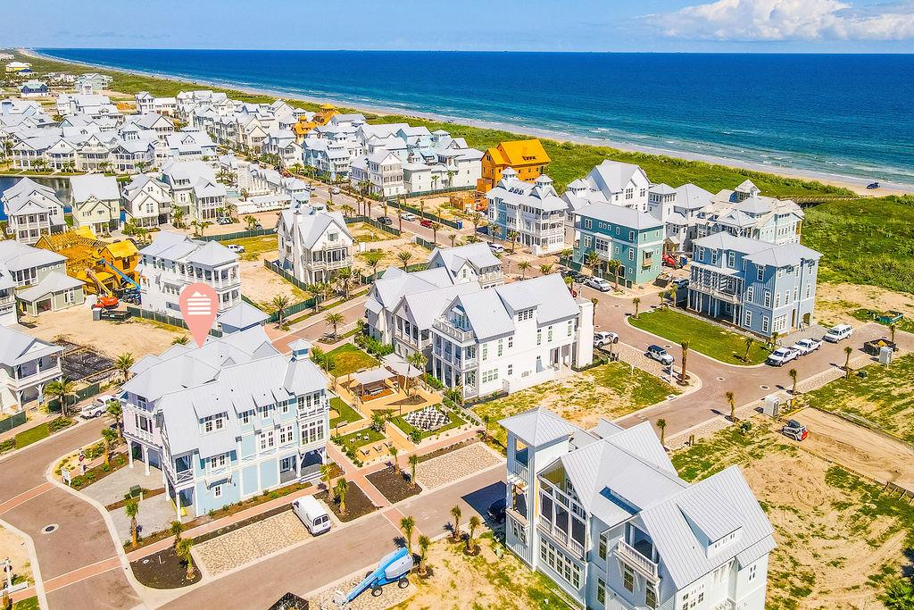 Dancing Queen, Aerial View