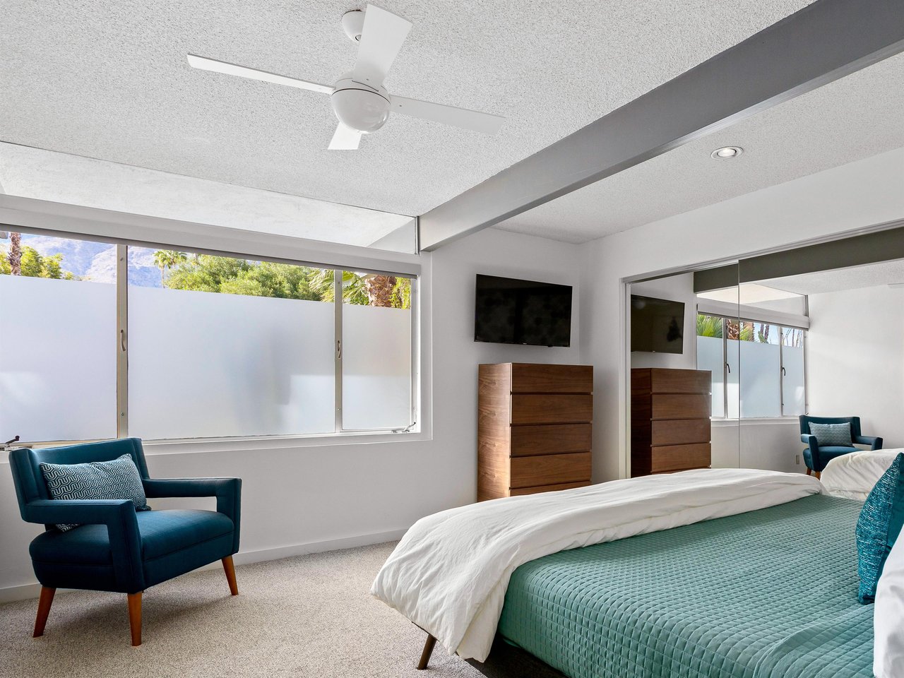 Spacious bedroom