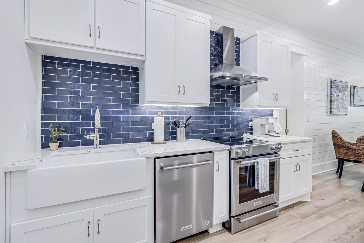 Kitchen, First Level