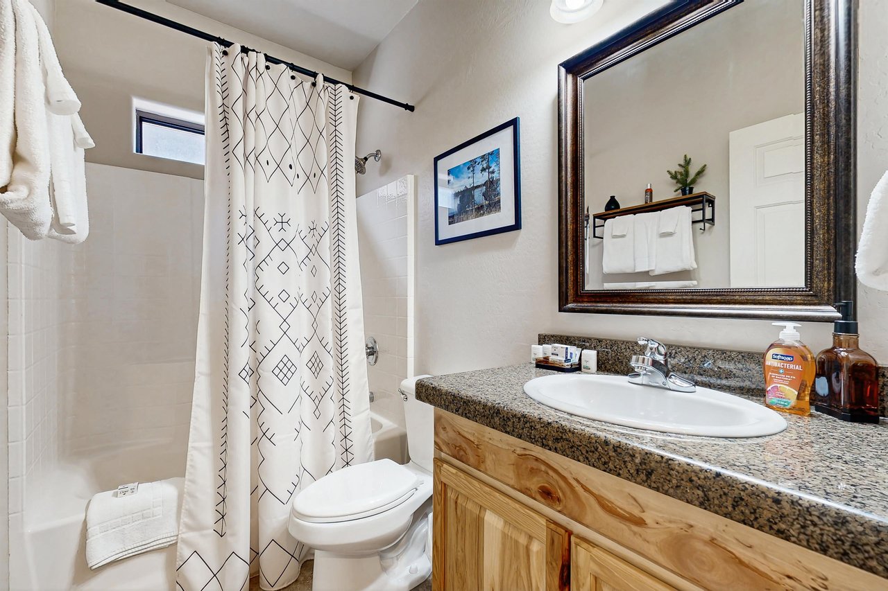 Width1280