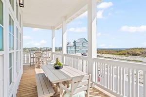 Front Wrap Balcony, 2nd Floor