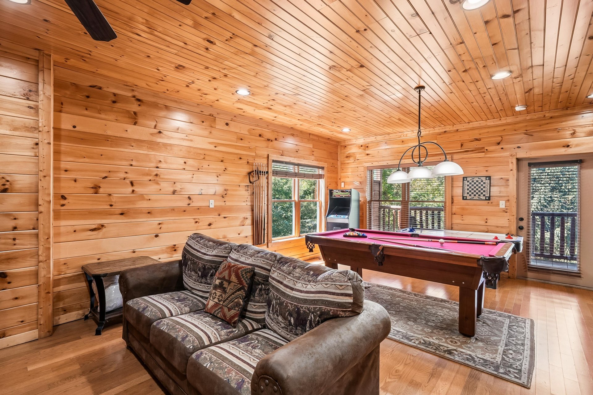 27Recreation Room