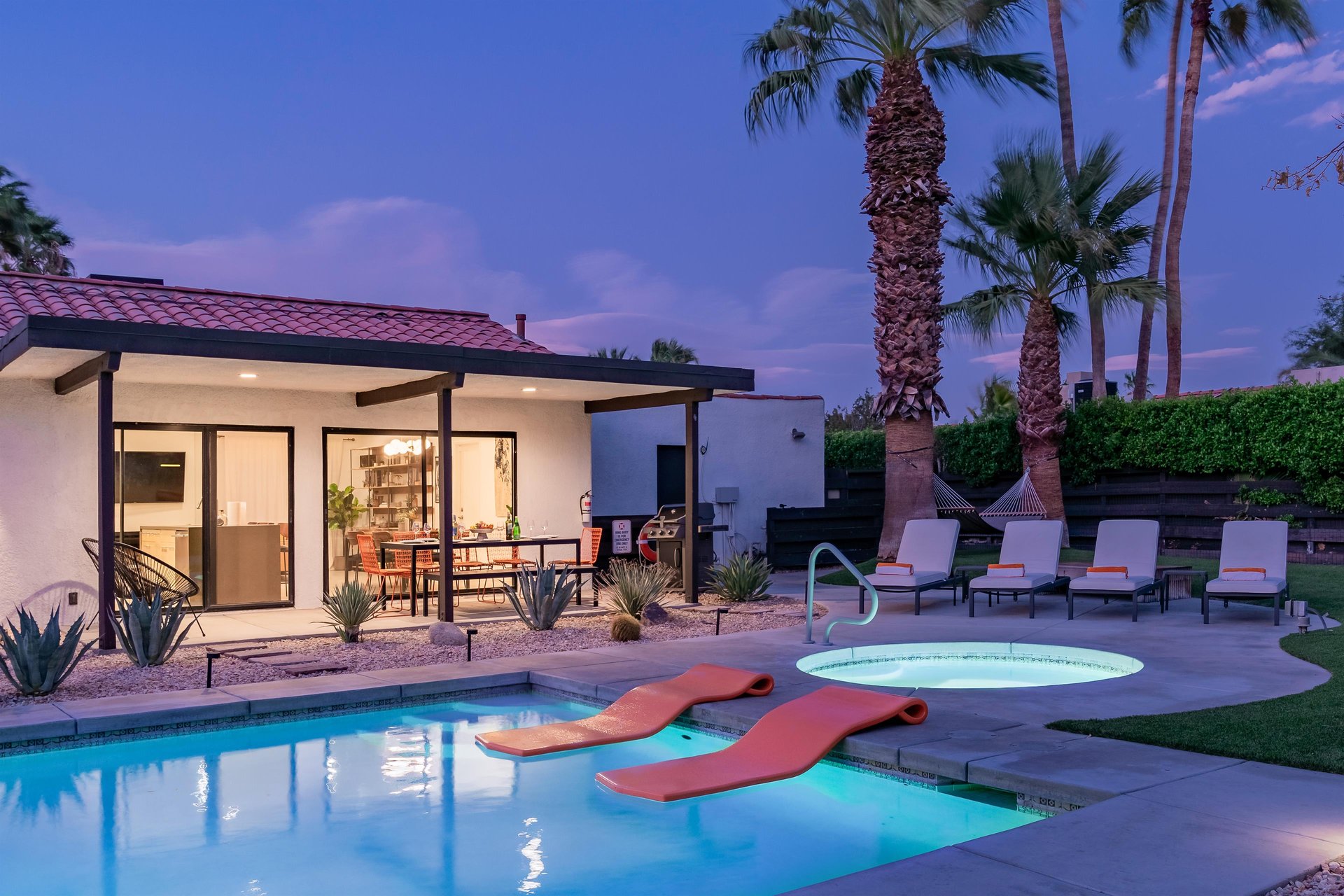 The large pool fabulous