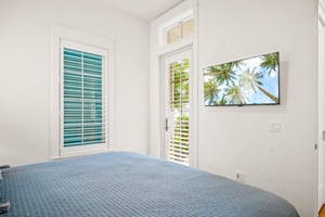 King Bedroom, 1st Floor