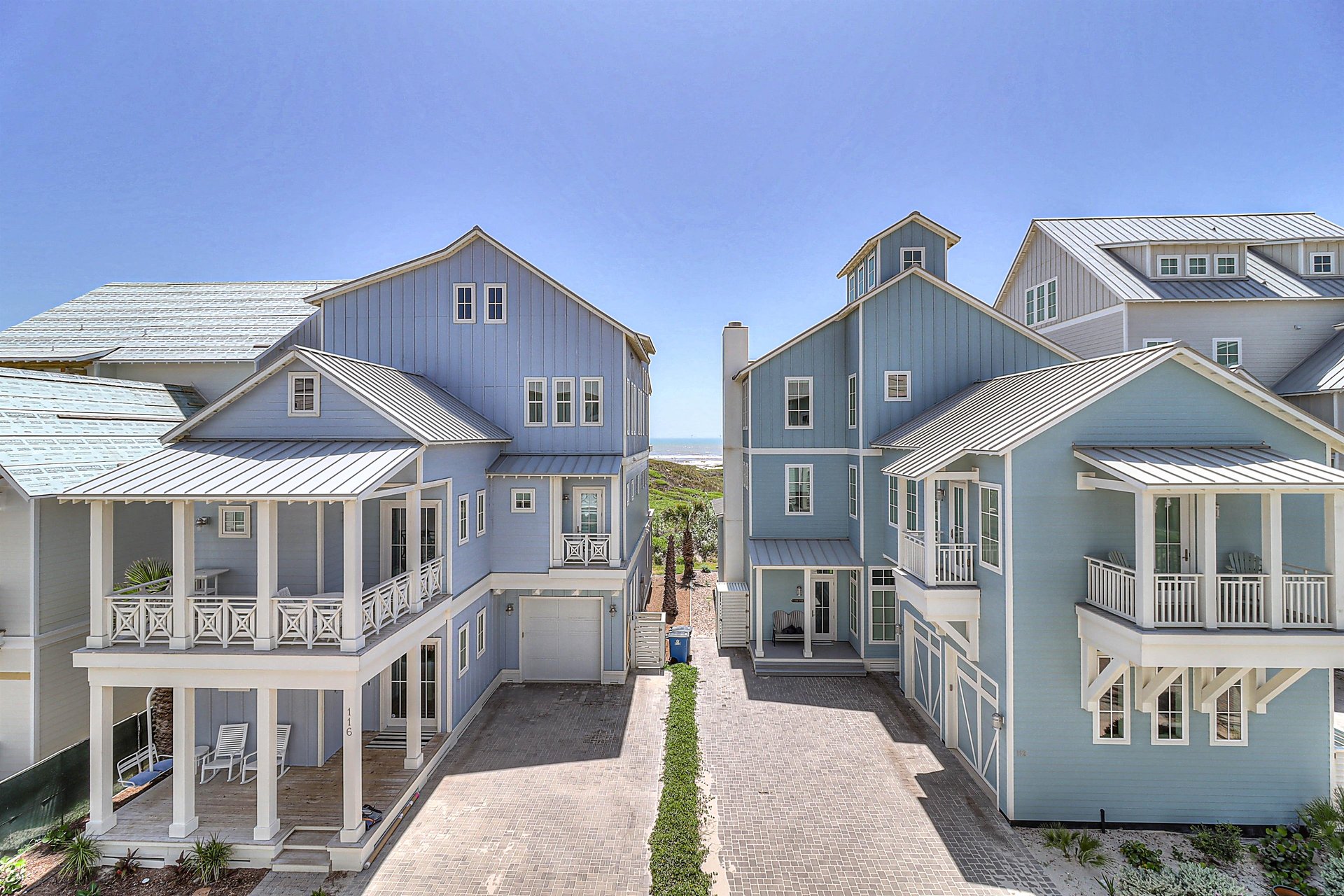 Kitchen Balcony With Gulf Peek, 3rd Floor