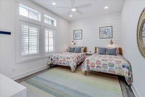 2nd Floor, Double Queen Bedroom